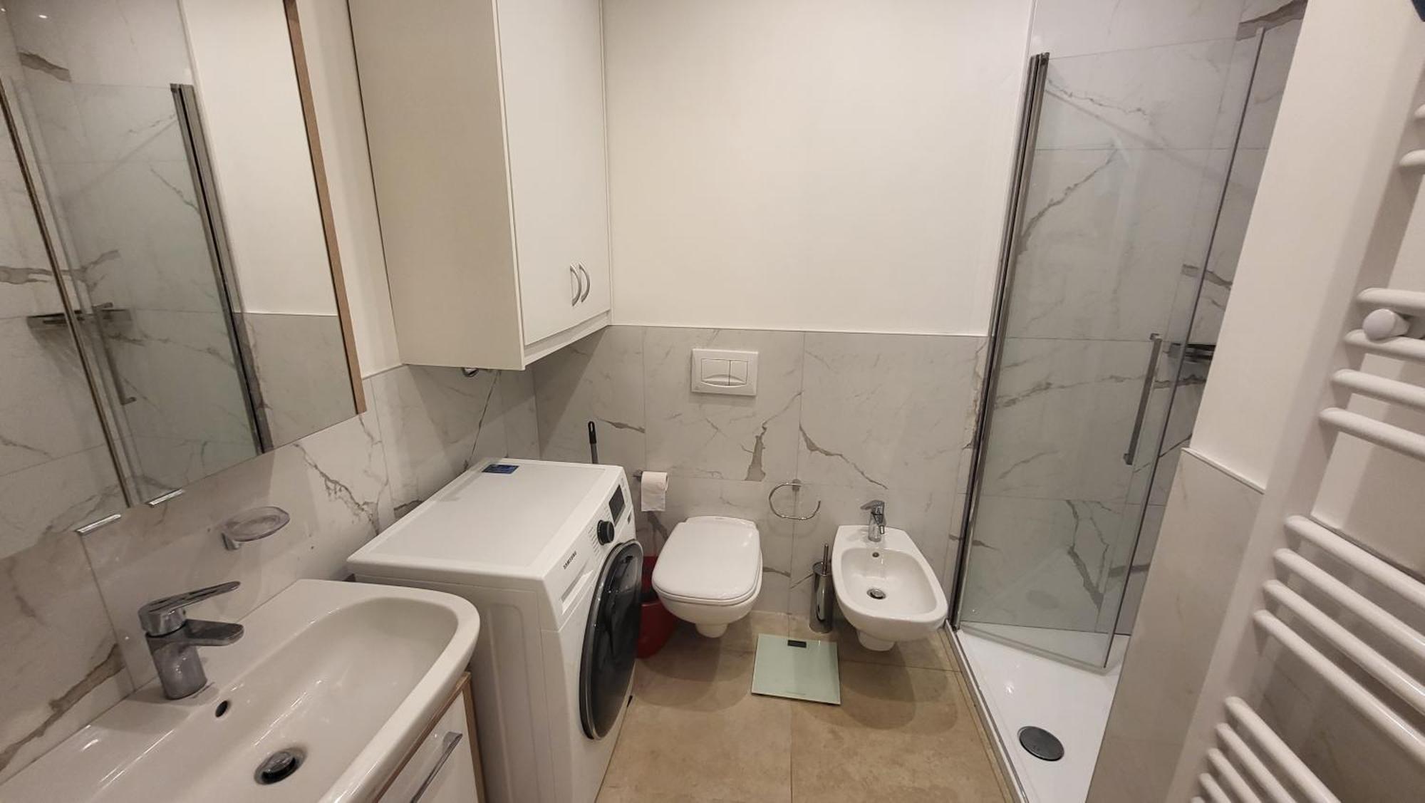 Dolomiti 1 Room Apartment Center Wi-Fi Ac Bolzano Exterior photo